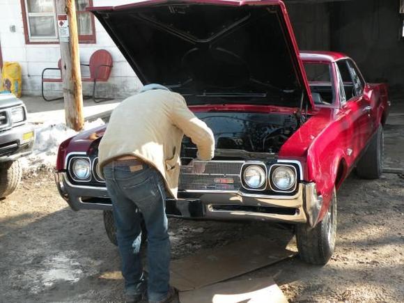 147
Aaron helping put bumpers on