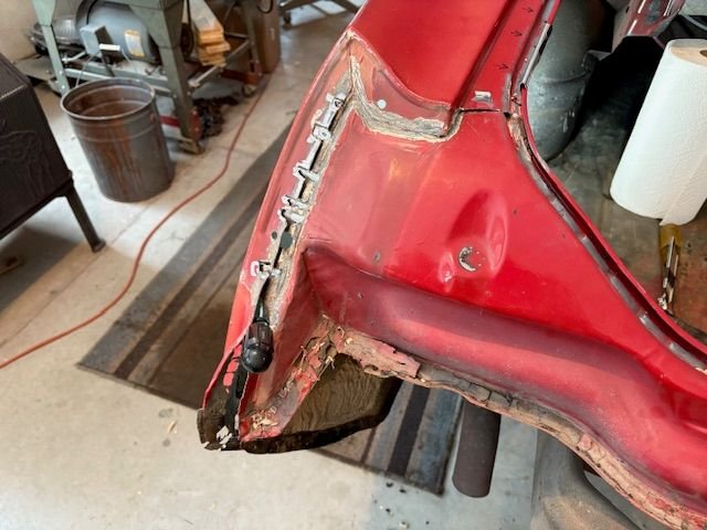 Quarter panel broke loose