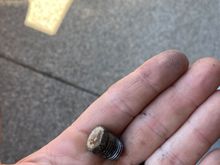 Engine block coolant drain plug 