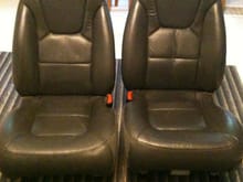 ...gonna replace the original seats with these power ones from an '00 Durango...