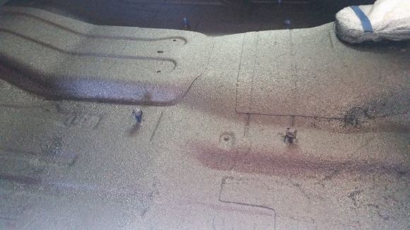 this is the 1st coat of raptor liner. took about 20 minutes to do with my air gun. I let it dry for a bit over an hour and came back for the next coat.