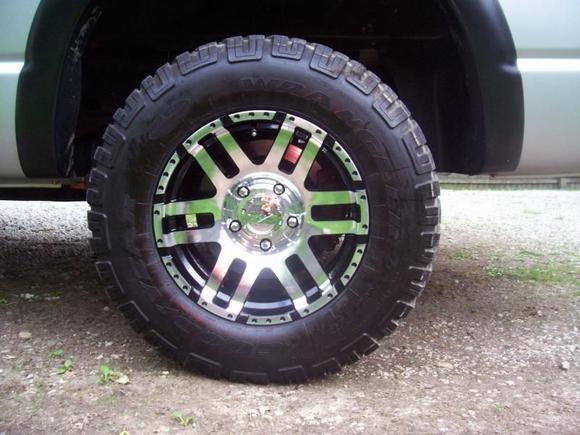 New wheels, Eagle Alloys 079, 17x9  4 1/2" bs