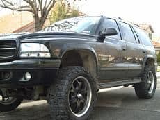 20's and 33's
3inch Body lift with 1 inch shackle and torsion bar lift.
20 MB Motoring rims wrapped in 33inch Nitto Mud Grapplers