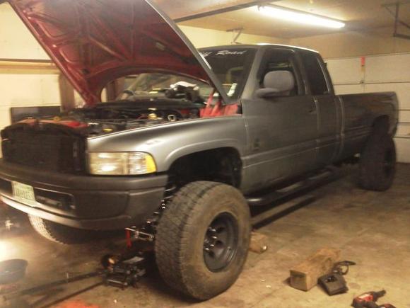 SUSP/STEERING REBUILD COMPLETE(MINUS HUB CONV,BALL JOINTS,ETC.......BACK TO ROLLBACK TO PUT TRANS BACK IN (WITH DESTROYED HUB BEARING)!......315 NITTOS REPLACED THE 305s HERE