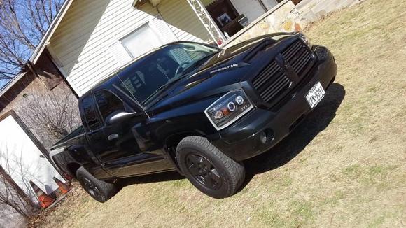 this is my 2006 Dodge Dakota r/t tell me what ya think about it just getting started on it