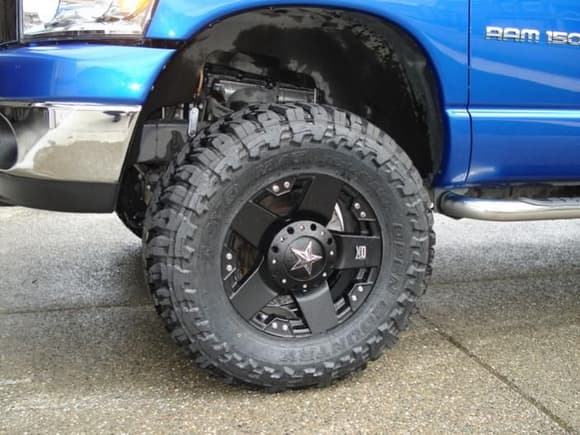 18&quot; Rockstars on 35&quot; TOYO Mt's