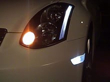 Piaa Extreme White Bulbs in strip and clear corner