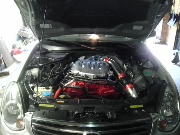 G35 engine and engine bay