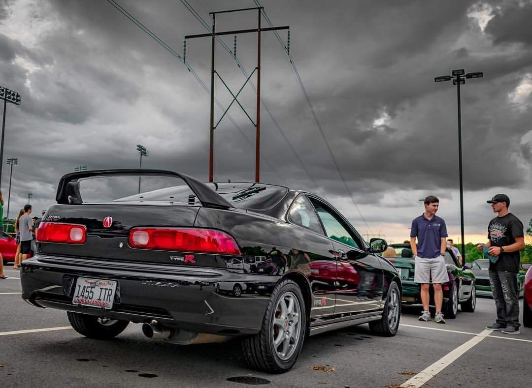 Official Flamenco Black Pearl & Nighthawk Black Pearl ITR Picture