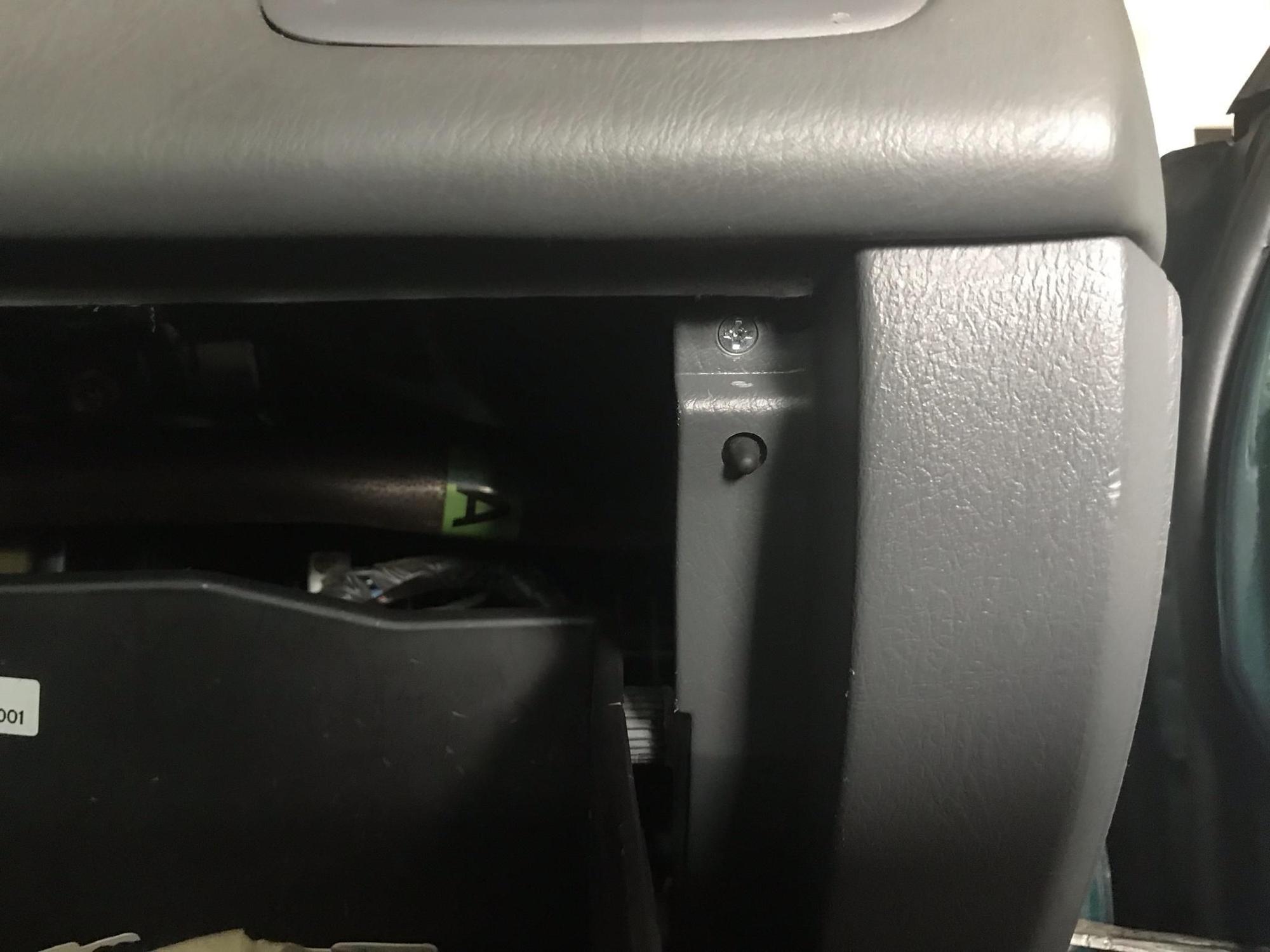 1999 Civic EX Coupe PGMFI/Fuel Pump Relay Kill Switch Install Honda