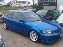 IMG04205 20110730 1836