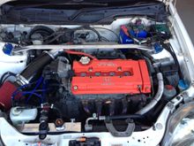 as you can see its not honda red but it looked a lot better then the colour that was on it.