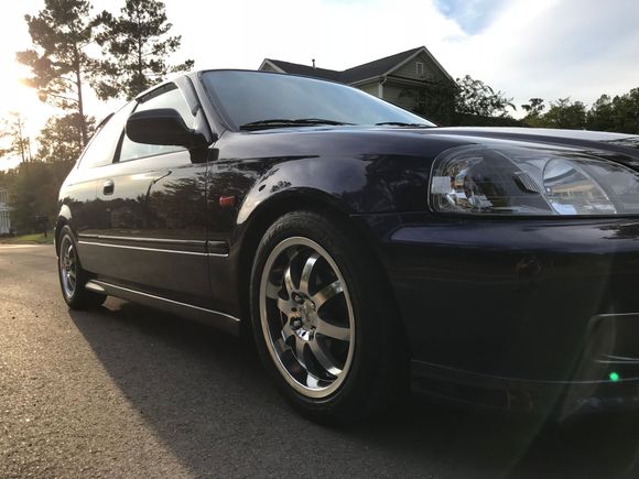 PROFESSIONALLY PAINTED IN 2007 FACTORY COLOR