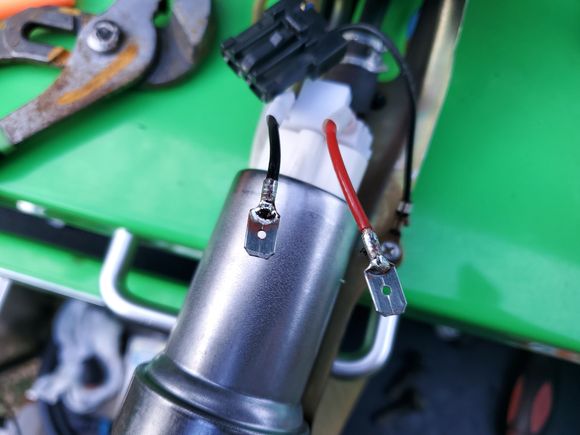 Clipped the wires and soldered male spade connectors. 