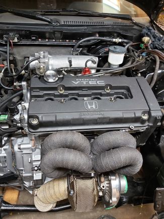 My current build.. a forged internal b18c1 block, b16a head, b16a tranny with lsd on 14 psi. Made 321whp last dyno session. Now upped the boost, completely rebuilt the tranny, motor, head all done by me.