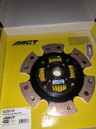 6 puck act clutch