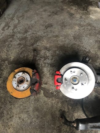 It’s sad that the ITR rear brakes are bigger than the stock EG front brakes lol. Huge improvement. The old brakes would struggle to slow down the car. 