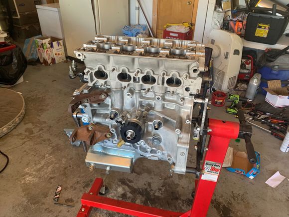 Head is on! ARP head studs torqued to 80 I believed. 
