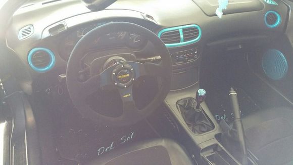 New momo steering wheel with nrg quick release hub