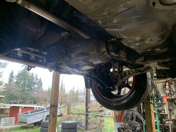 S1 trailing arms. No rear brakes on it. Kid said he was going “full race” 