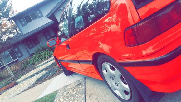 Newest Edition. 1991 Civic Si. Has AC and stock engine. 172K  Miles.