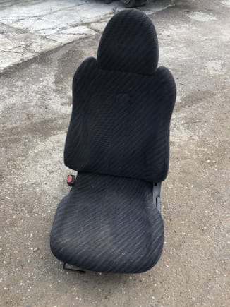 Driver seat w/o a rip. Very hard to find in this cond