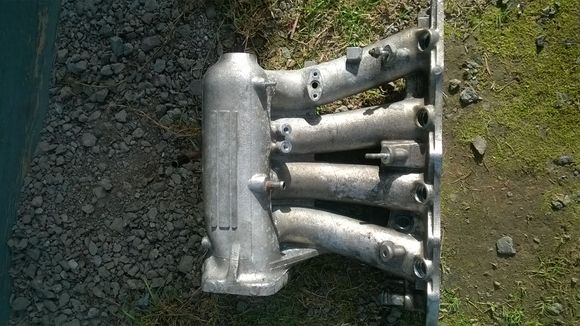 Old intake manifold. Probably will throw it on the marketplace soon.