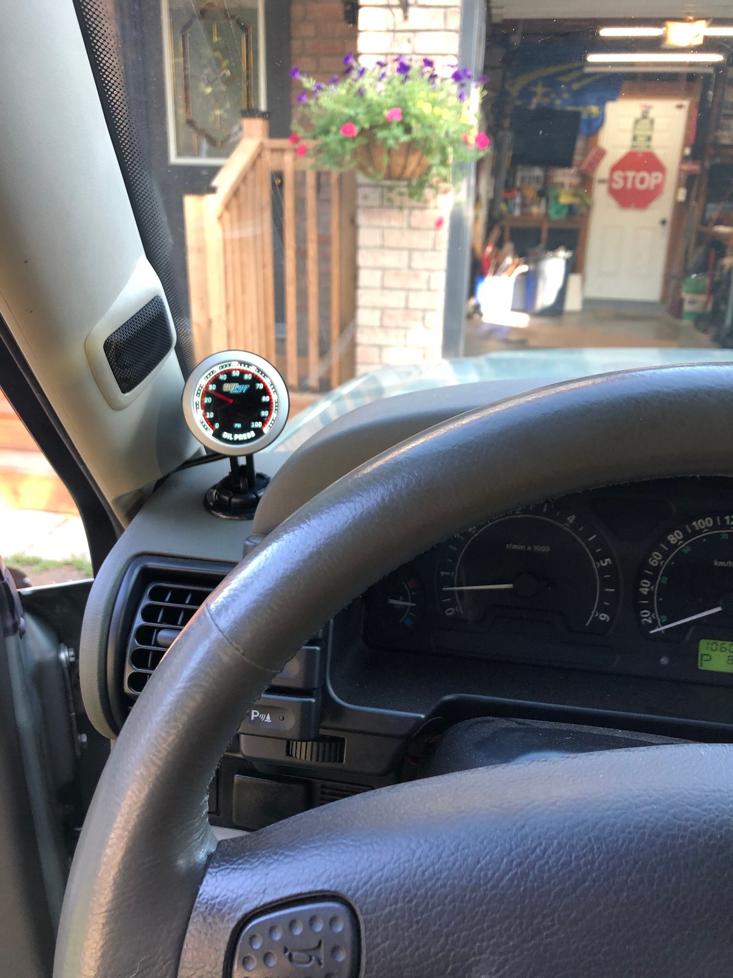2004 Land Rover Discovery - 2004 discovery - Used - VIN SALTW19404A842448 - 71,000 Miles - 8 cyl - 4WD - Automatic - SUV - Other - Cambridge, ON N1R7J7, Canada
