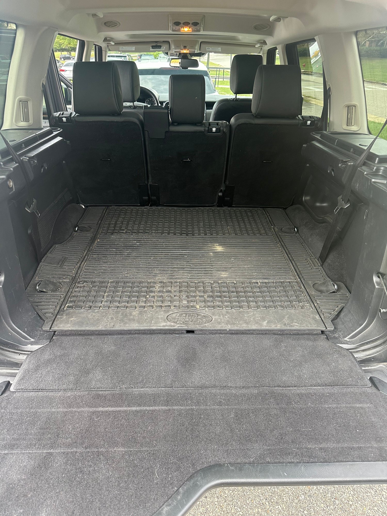 2015 Land Rover LR4 - 2015 LR4 W/ 500 miles on new engine - Used - VIN SALAG2V65FA761675 - 103,000 Miles - 6 cyl - 4WD - Automatic - SUV - Gray - Centerport, NY 11721, United States