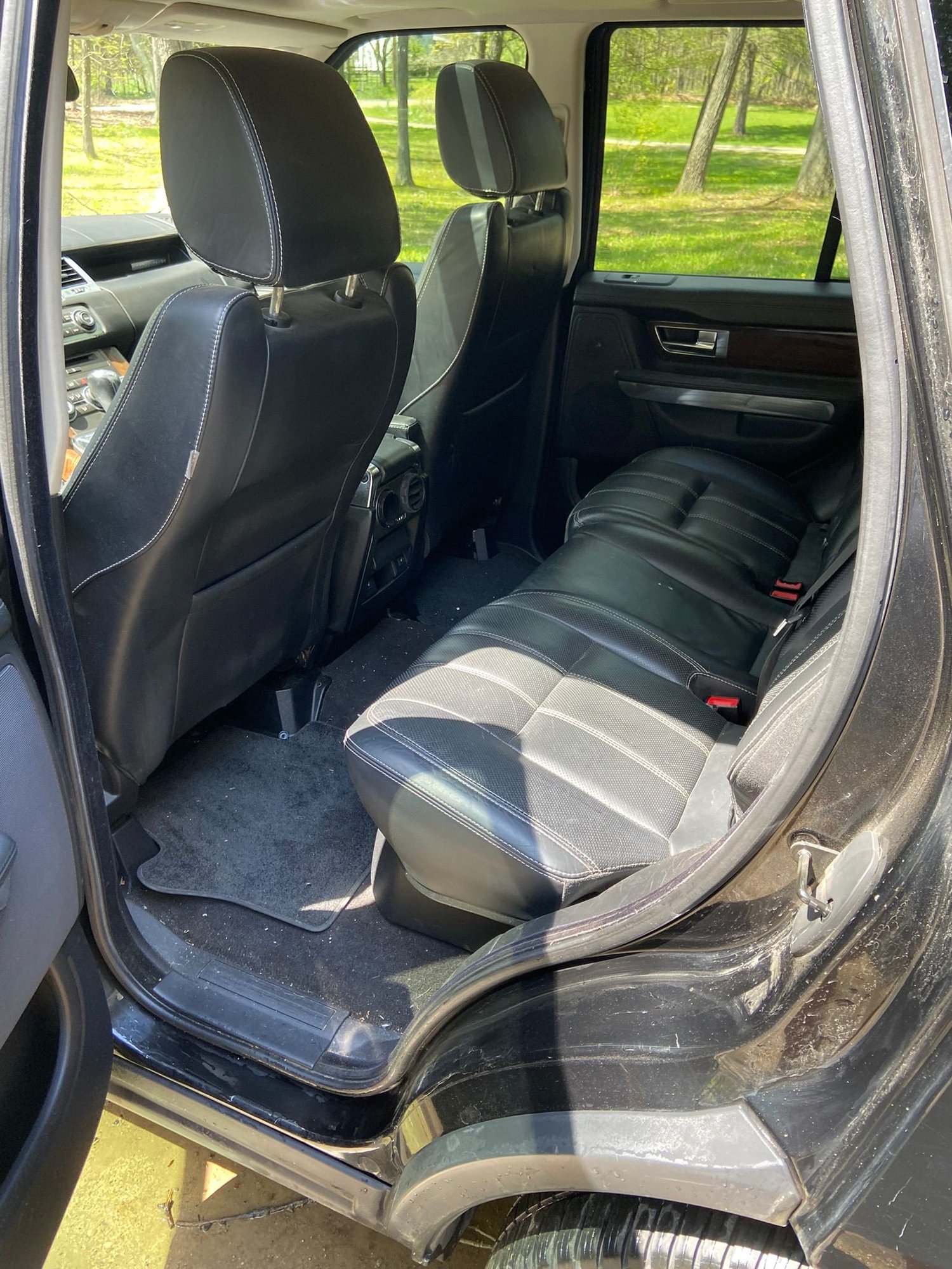 2013 Land Rover Range Rover Sport - 2013 range rover superchargered - Used - VIN SALSH2E44DA781798 - 133,000 Miles - 8 cyl - 4WD - Automatic - SUV - Black - Holly, MI 48442, United States