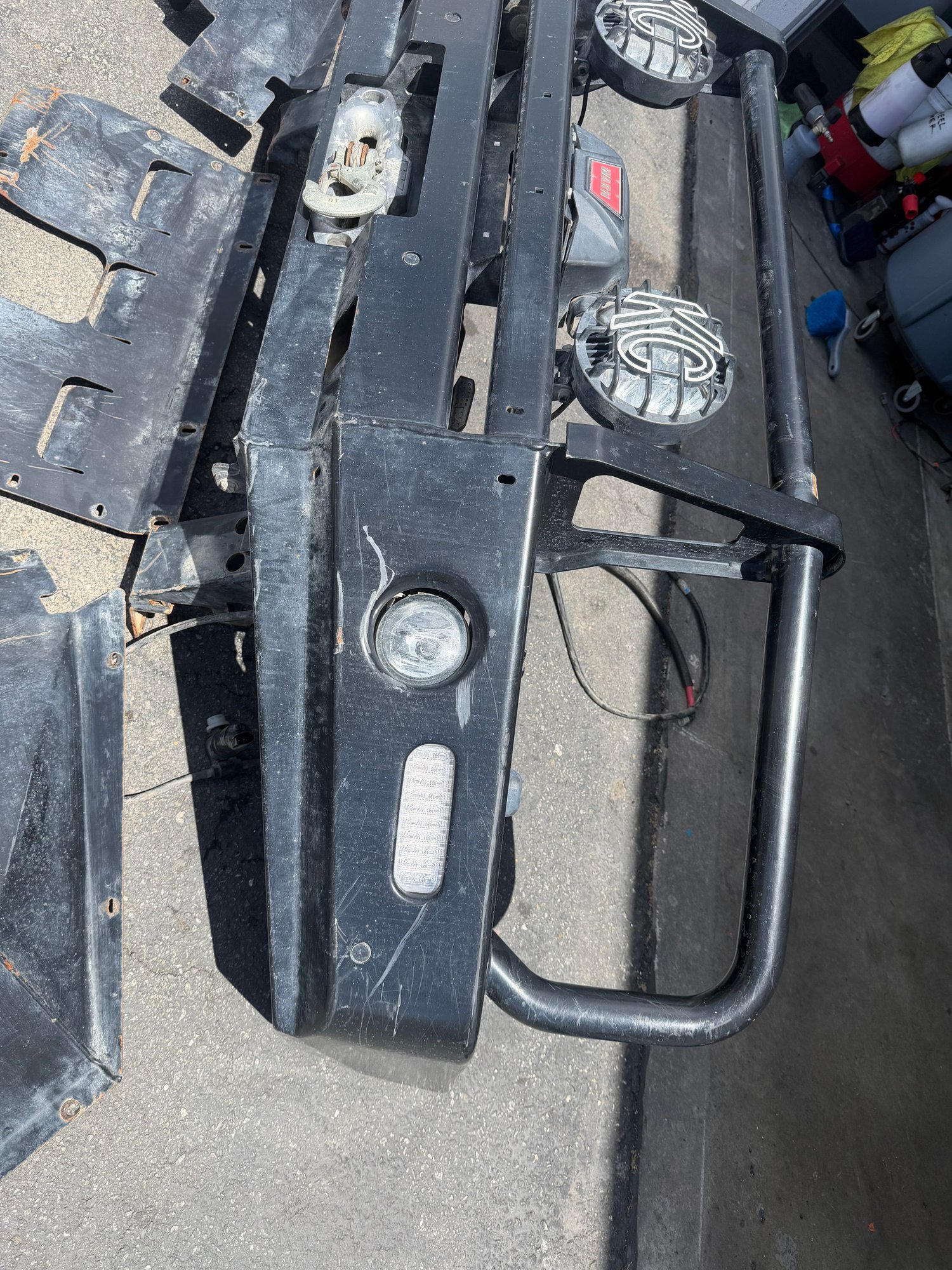 Accessories - ARB Land Rover LR3 LR4 winch bumper with Zeon 12s - Used - -1 to 2027  All Models - Huntington Beach, CA 92649, United States