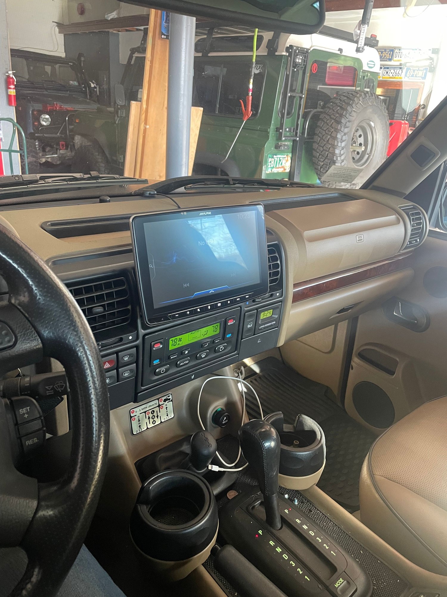 2001 Land Rover Discovery - 2001 Discovery 2 SE - Modified - Used - VIN SALTY12481A702020 - 119,500 Miles - 8 cyl - 4WD - Automatic - SUV - Red - Beaver, PA 15009, United States