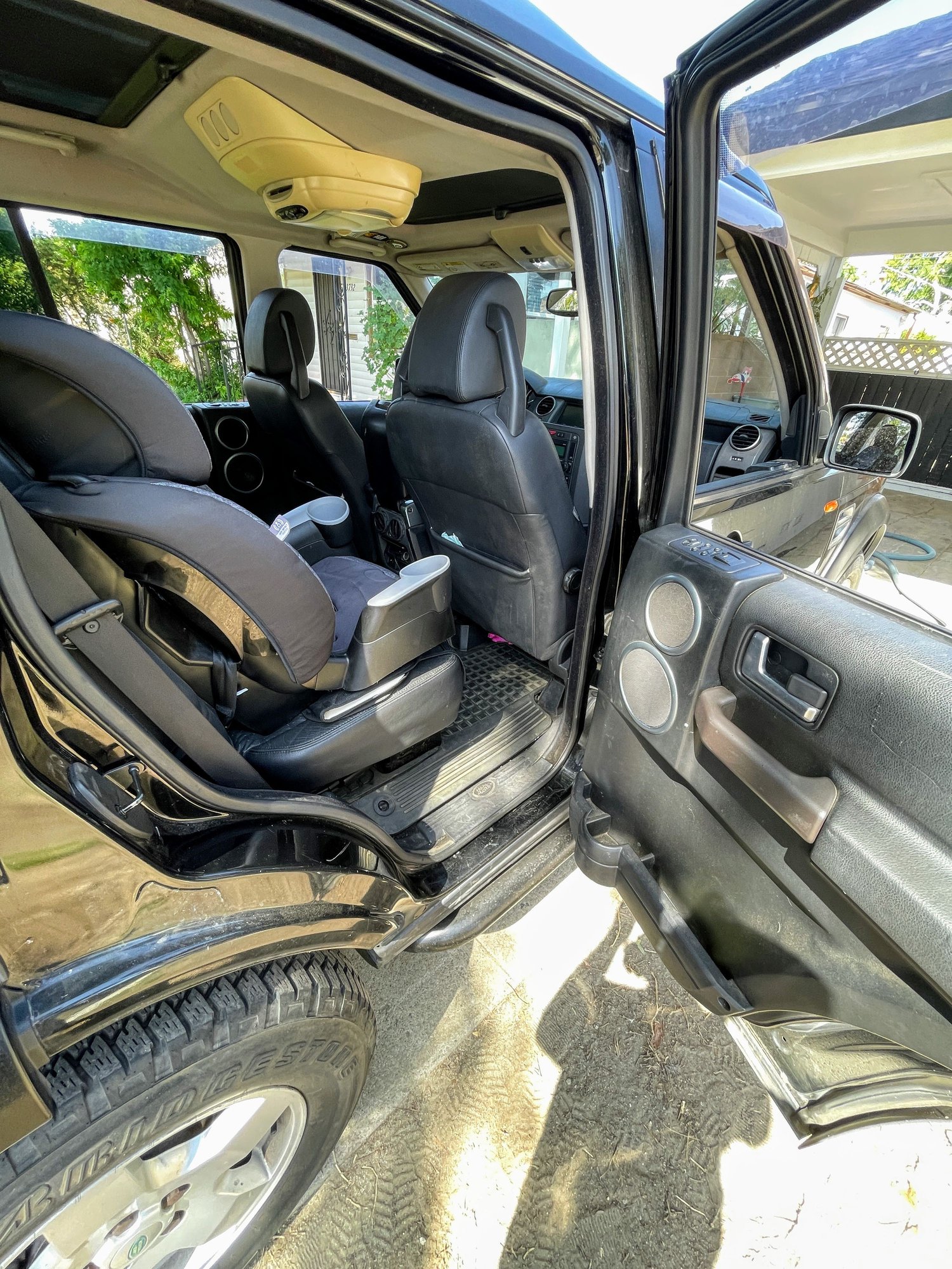2005 Land Rover LR3 - SoCal: 2005 Land Rover LR3 with some upgrades - Used - VIN salaa25465a304954 - 212,600 Miles - 8 cyl - 4WD - Automatic - SUV - Black - Long Beach, CA 90808, United States