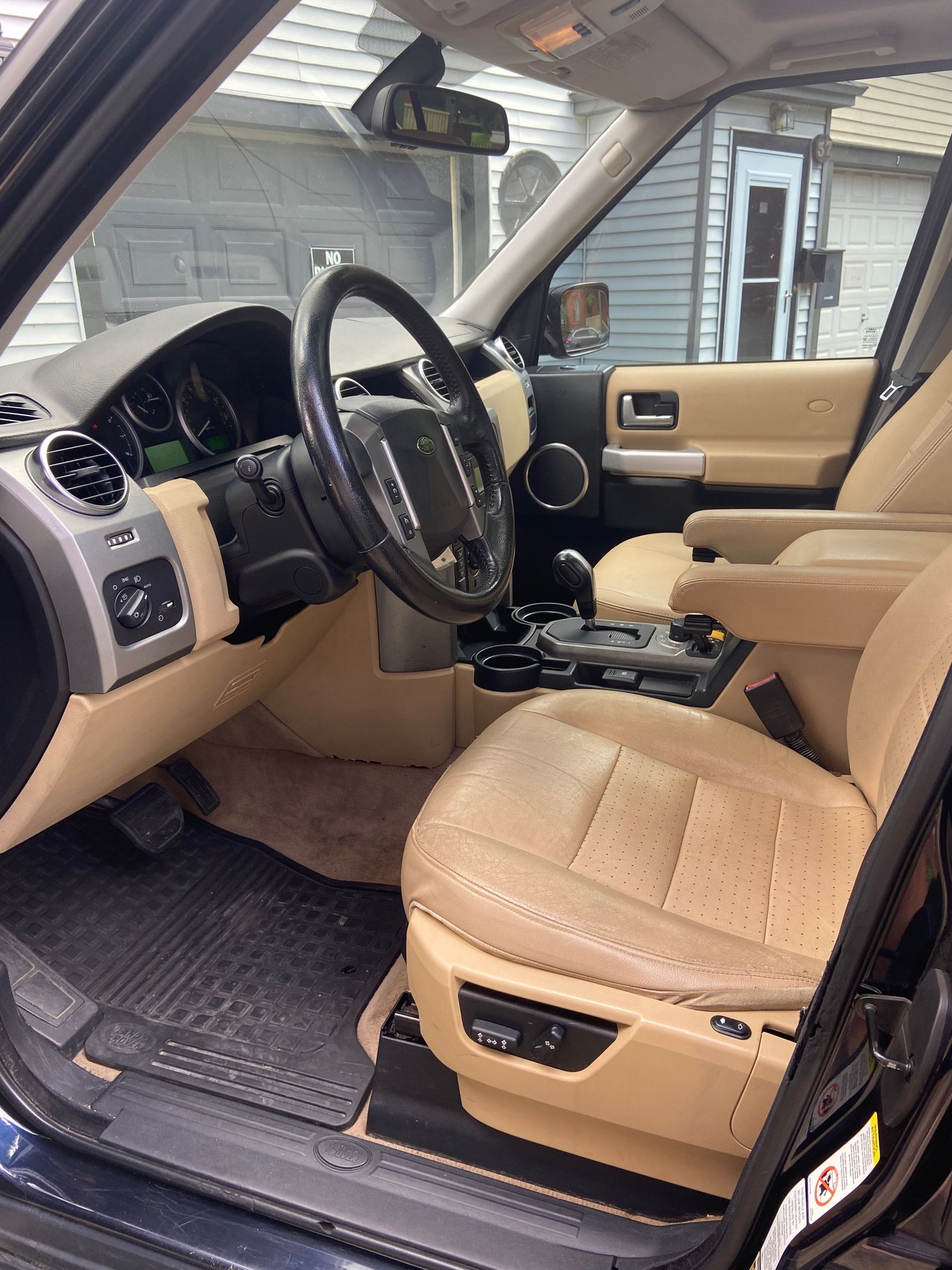 2008 Land Rover LR3 - 2008 Land Rover LR3 SE - make me an offer - Used - VIN SALAE25478A444617 - 91,080 Miles - 8 cyl - 4WD - Automatic - SUV - Blue - Buffalo, NY 14222, United States
