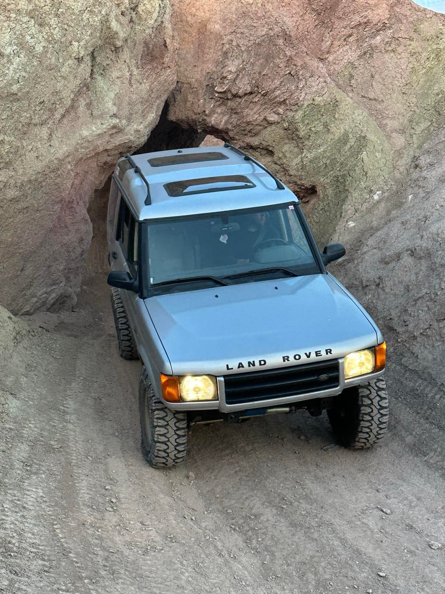 2002 Land Rover Discovery - 2002 Land Rover Discovery 2 - Used - VIN SALTY15412A770155 - 182,000 Miles - 8 cyl - Silver - Huntington Beach, CA 92647, United States