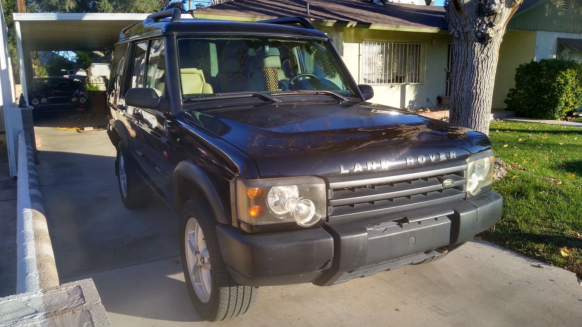 2004 Land Rover Discovery - Oliver needs a new home! 2004 Disco2 - Used - VIN SALTL19404A862823 - 162,956 Miles - 8 cyl - 4WD - Automatic - SUV - Black - Las Vegas, NV 89101, United States