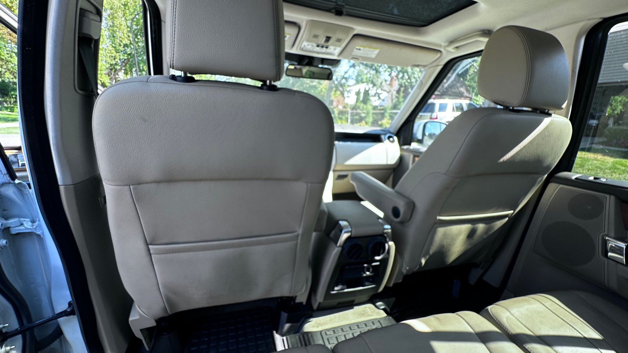 2015 Land Rover LR4 - For Sale: 2015 Land Rover LR4 HSE-Project Vehicle for Enthusiasts (As-Is, Best Offer) - Used - VIN SALAG2V6XFA758089 - 108,000 Miles - 6 cyl - 4WD - Automatic - SUV - White - Grosse Pointe, MI 48236, United States