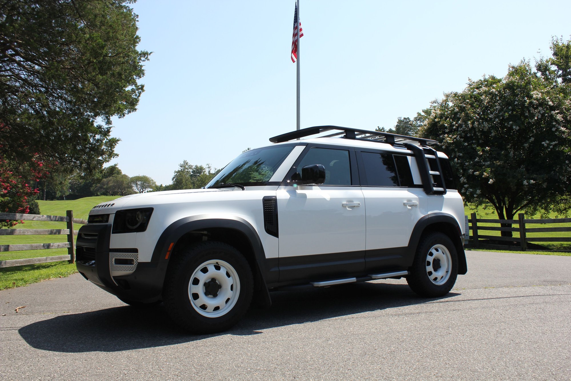 2023 Land Rover Defender - 30th Anniversary Edition Defender 1 of 500 - Used - VIN SALEJ7EX3P2110243 - 16,600 Miles - 4 cyl - 4WD - SUV - White - Alexandria, VA 22306, United States