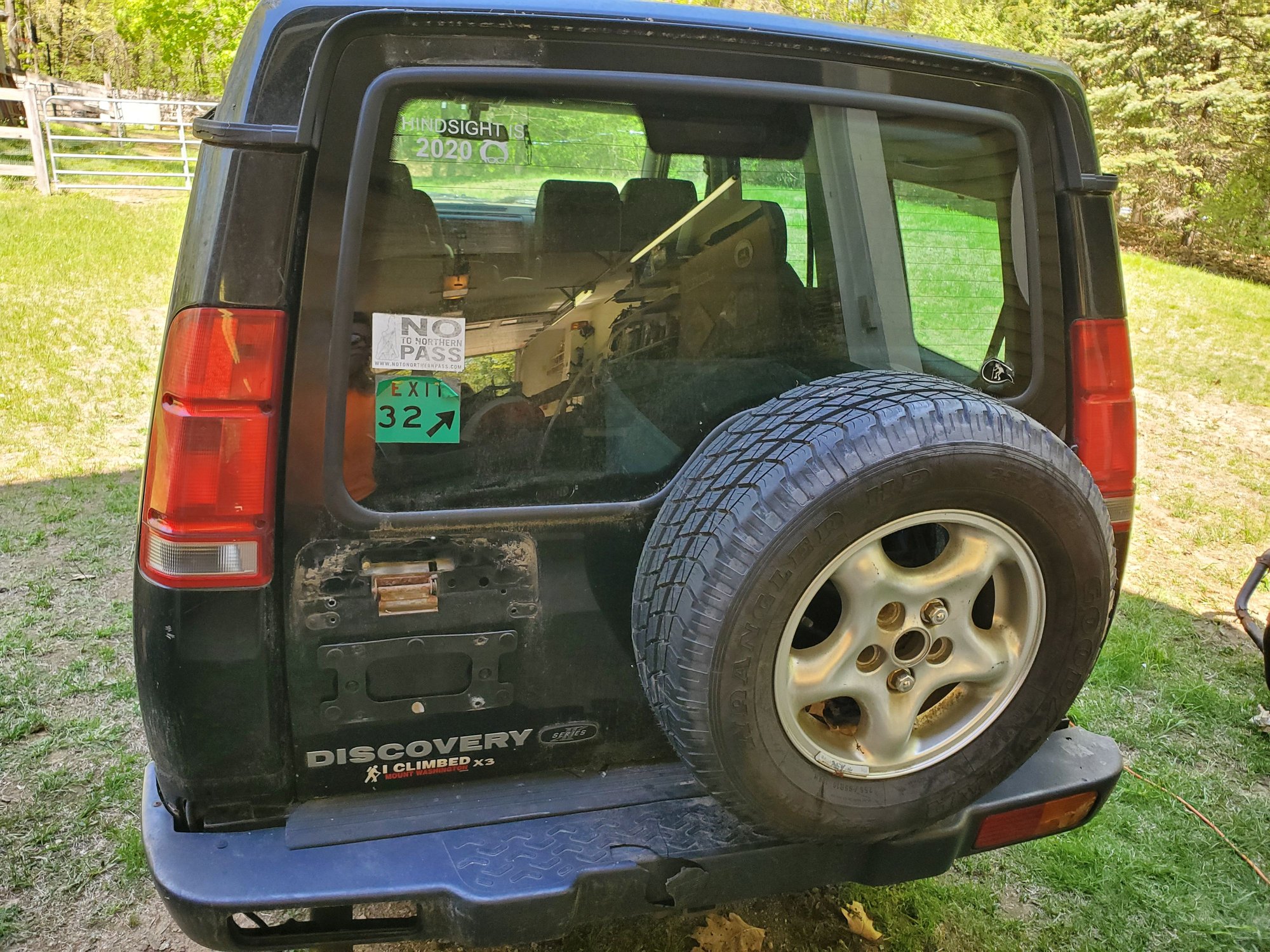 2001 Land Rover Discovery - Land Rover Discovery 2 SE7 - Derry, NH 03038, United States