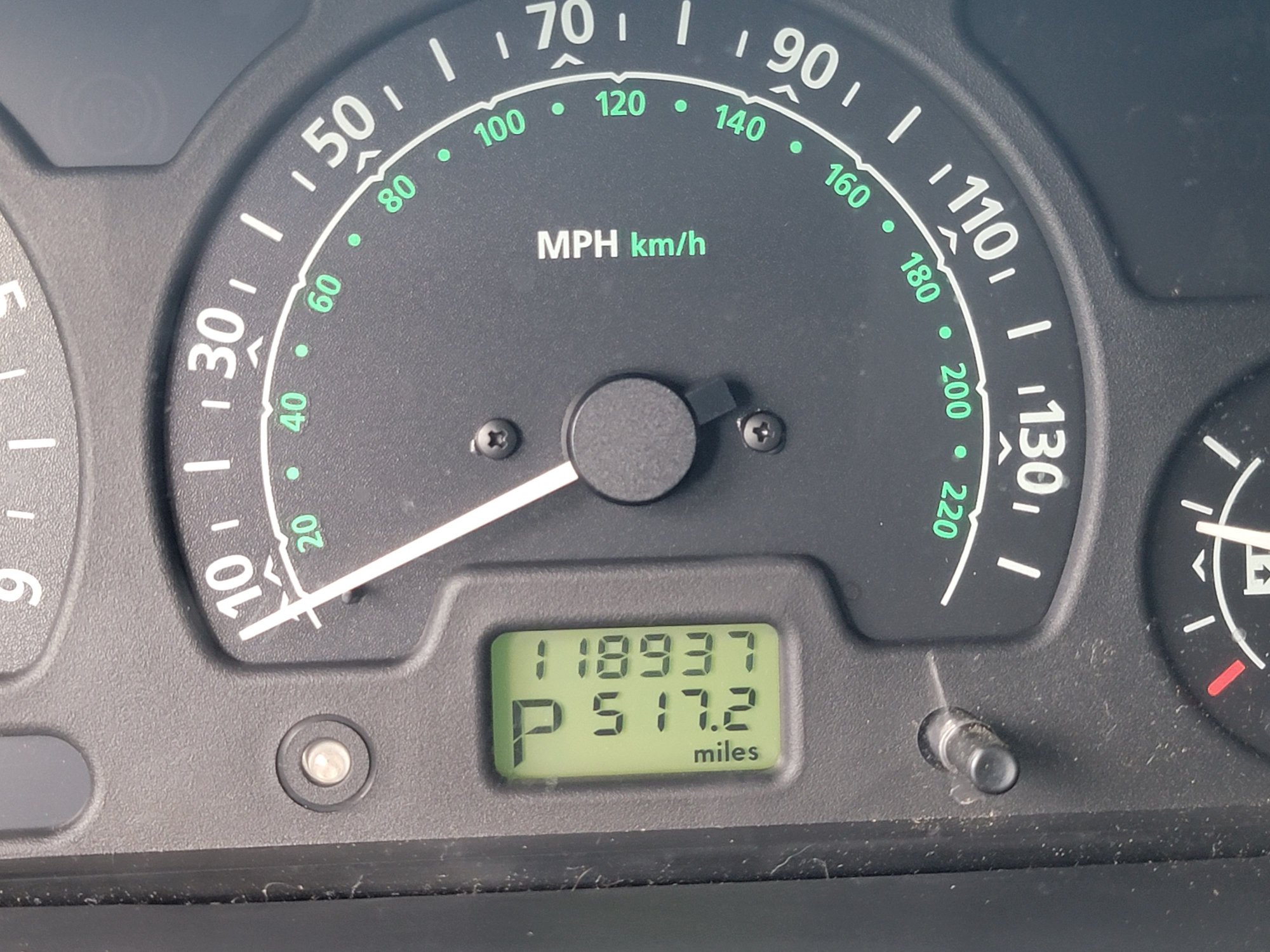 2004 Land Rover Discovery - 2004 Discovery II SE7 - Very Good Condition - Used - VIN SALTW19464A855818 - 118,937 Miles - 8 cyl - 4WD - Automatic - SUV - Black - Albany, NY 12110, United States