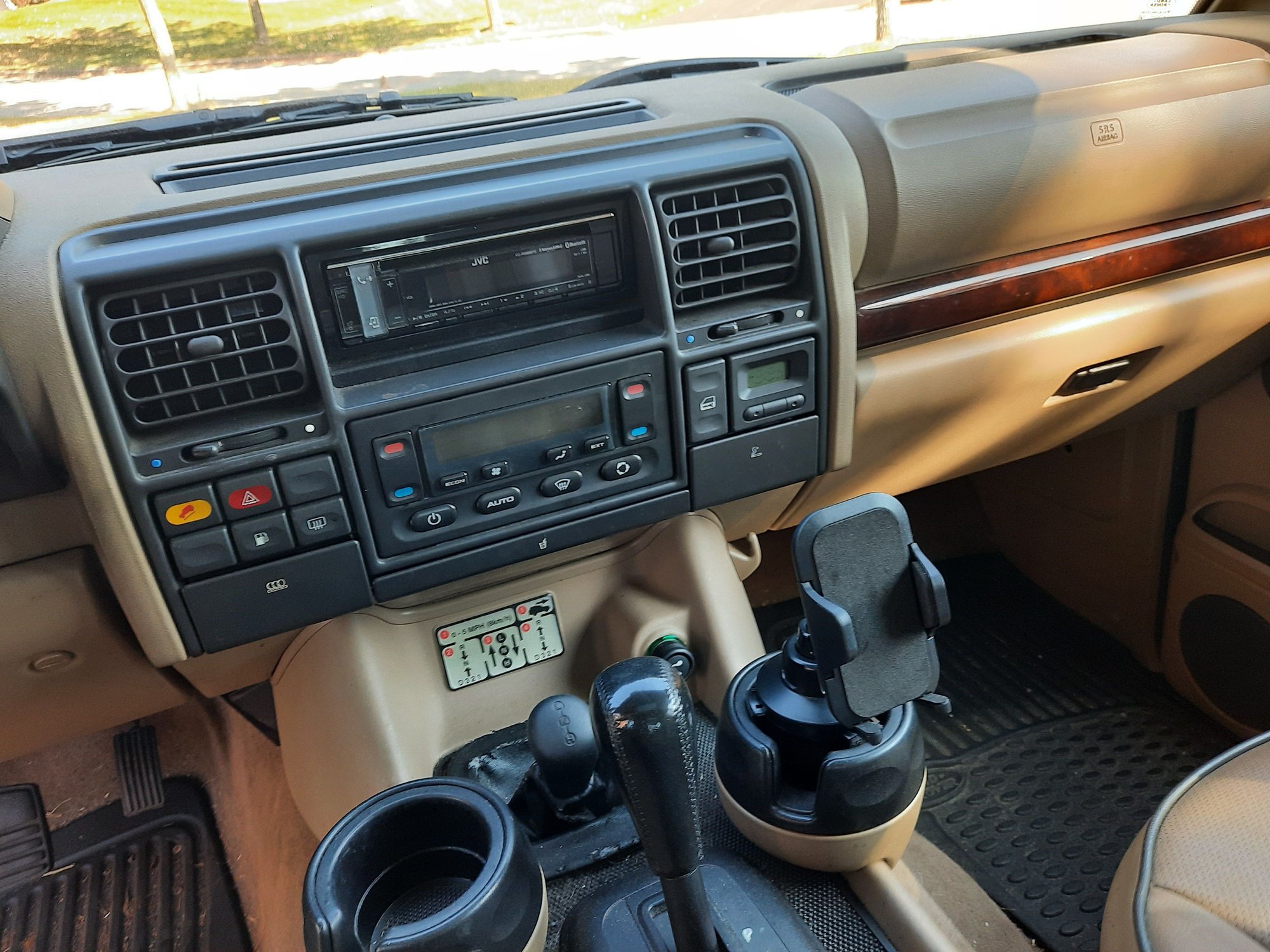 2002 Land Rover Discovery - Too many projects - Used - VIN SALTY12462A736362 - 8 cyl - 4WD - Automatic - SUV - Black - Bethlehem, PA 18020, United States