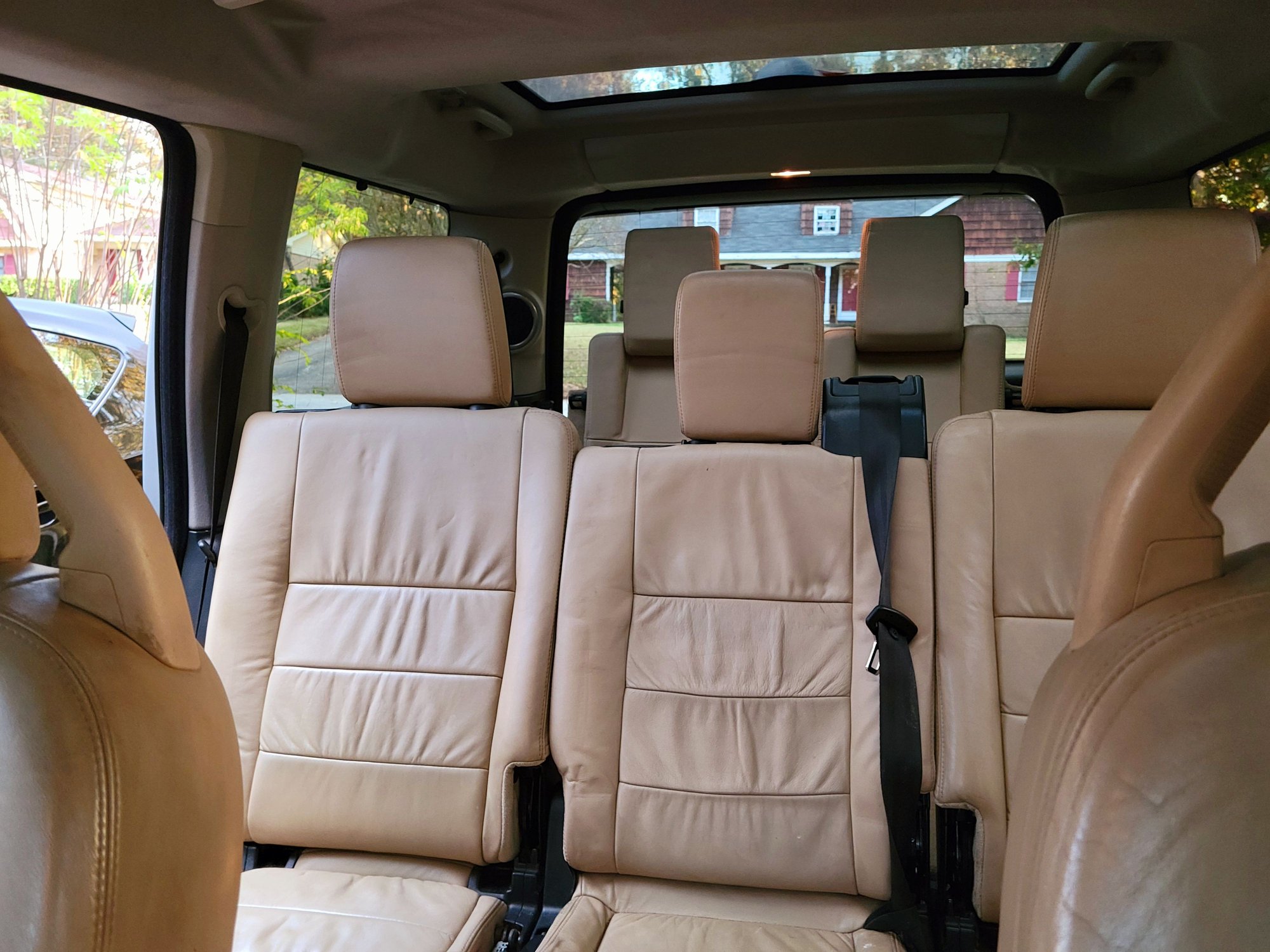 2008 Land Rover LR3 - Very well maintained 08 LR3 HSE w A bar & AT tires - Used - VIN SALAG254X8A466489 - 165,000 Miles - 8 cyl - AWD - Automatic - SUV - Gray - Atlanta, GA 30030, United States