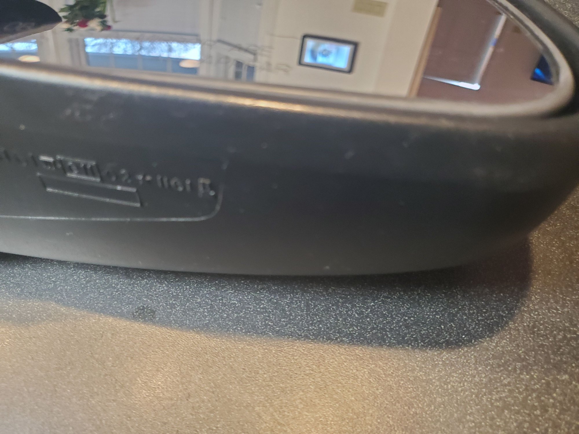 Exterior Body Parts - D2 right side mirror - Used - 1999 to 2004 Land Rover Discovery - Lawrence Township, NJ 08648, United States