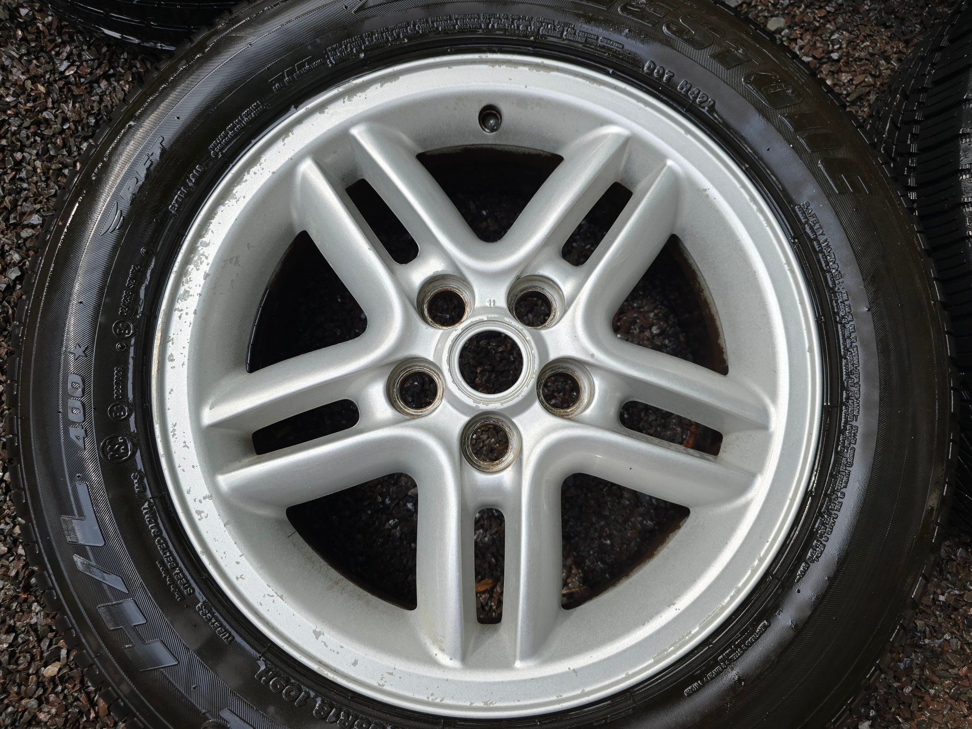 Wheels and Tires/Axles - FS: (Philadelphia) Discovery 2 Wheels with tires - Used - 2001 to 2004 Land Rover Discovery - New Hope, PA 18938, United States