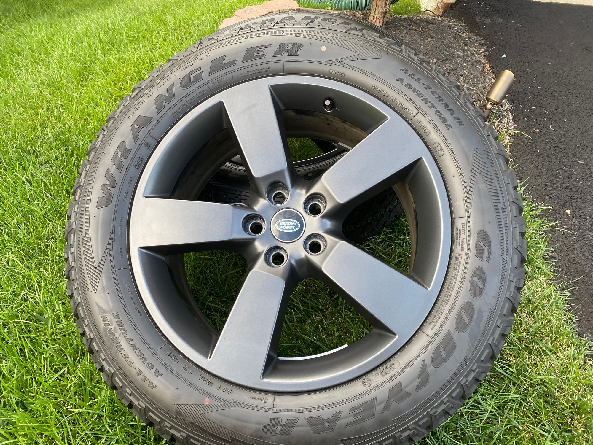 Wheels and Tires/Axles - 2022 defender 20” wheels, tires, and TPMS - Used - 0  All Models - Lorton, VA 22079, United States