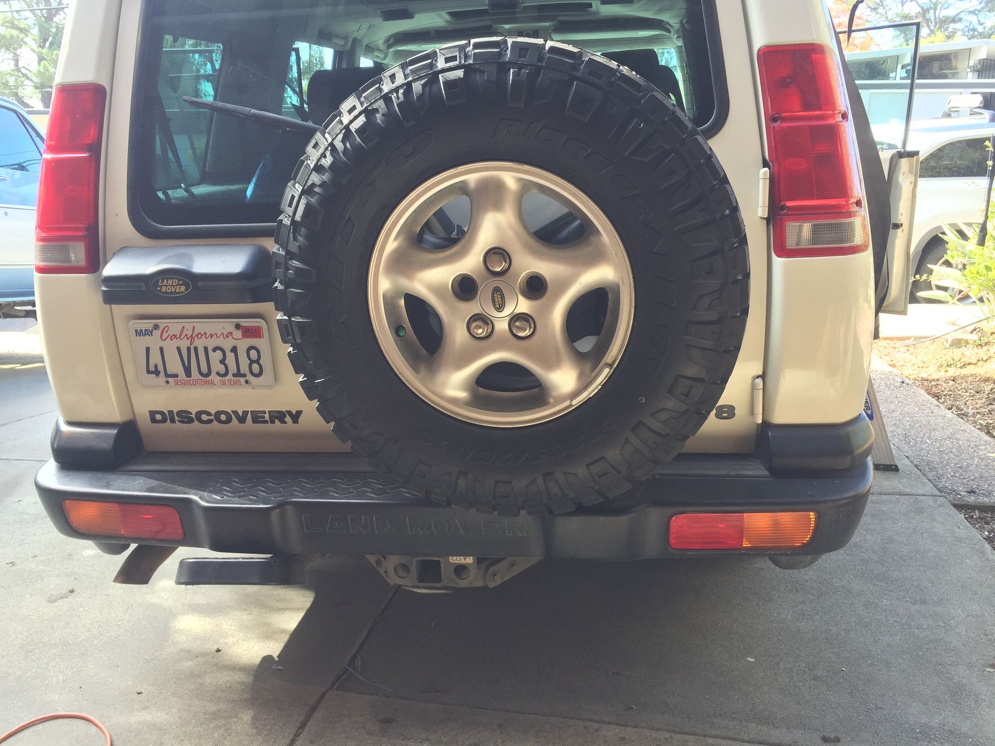 2000 Land Rover Discovery - 2000 Land Rover Discovery 2 SE7 - Used - VIN SALTY1540YA241322 - 203,000 Miles - 8 cyl - 4WD - Automatic - SUV - White - Castro Valley, CA 94552, United States