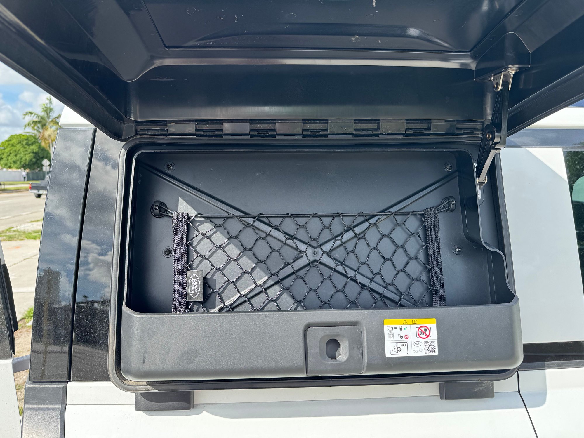 Accessories - Gear Carrier - Used - 2020 to 2024 Land Rover Defender - Miramar, FL 33023, United States