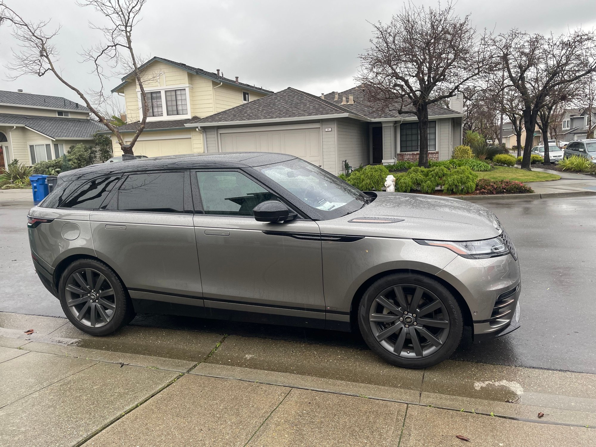 Wheels and Tires/Axles - [NorCal] 21” Wheels with Pirellis, Like New, RR Velar dark grey/gunmetal OEM wheels - Used - All Years Land Rover Range Rover Velar - All Years Any Make All Models - Fremont, CA 94538, United States