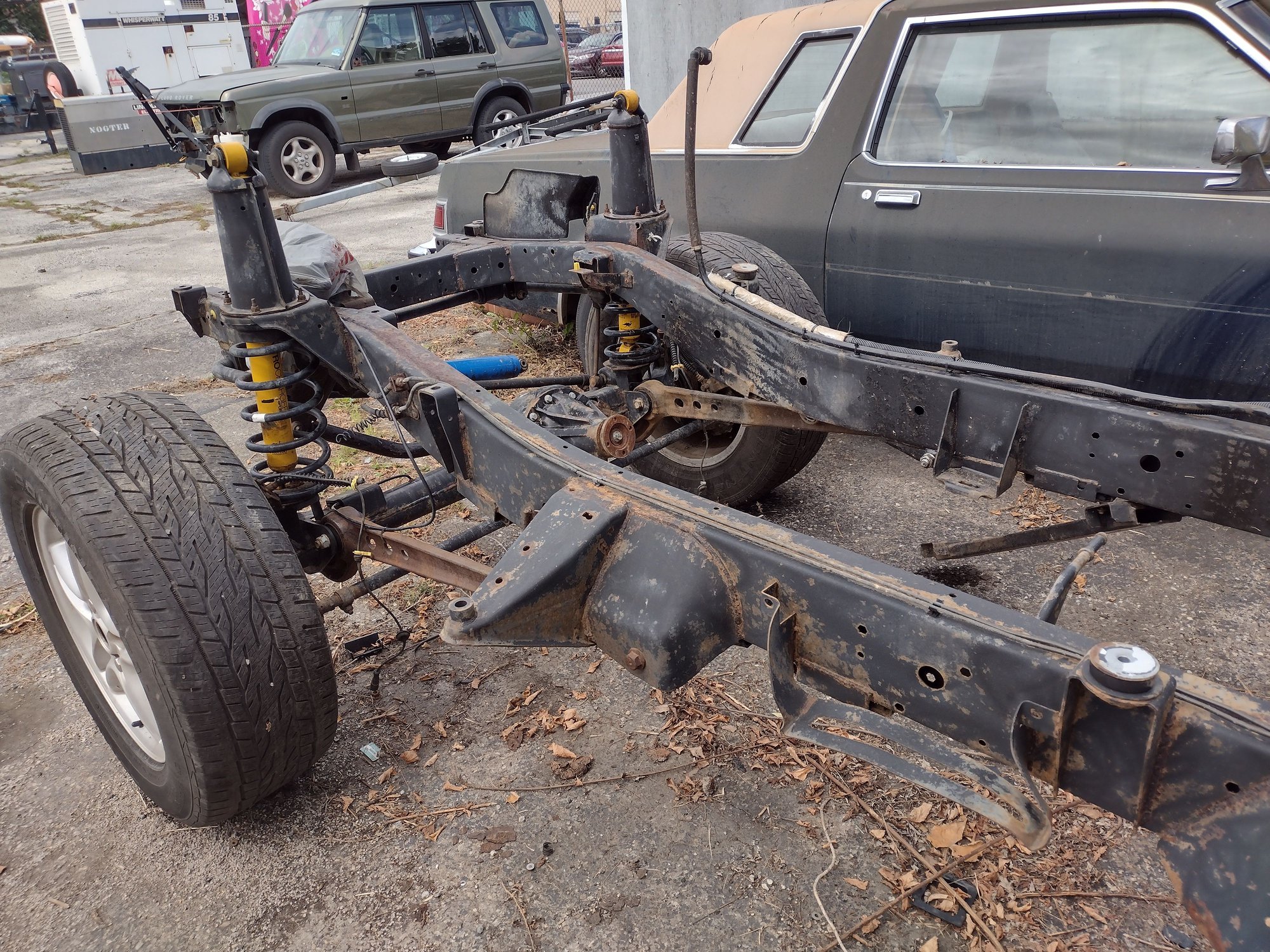Miscellaneous - Discovery 2 Full Frame or Rolling Chassis - Used - 1999 to 2004 Land Rover Discovery - Collingdale, PA 19023, United States