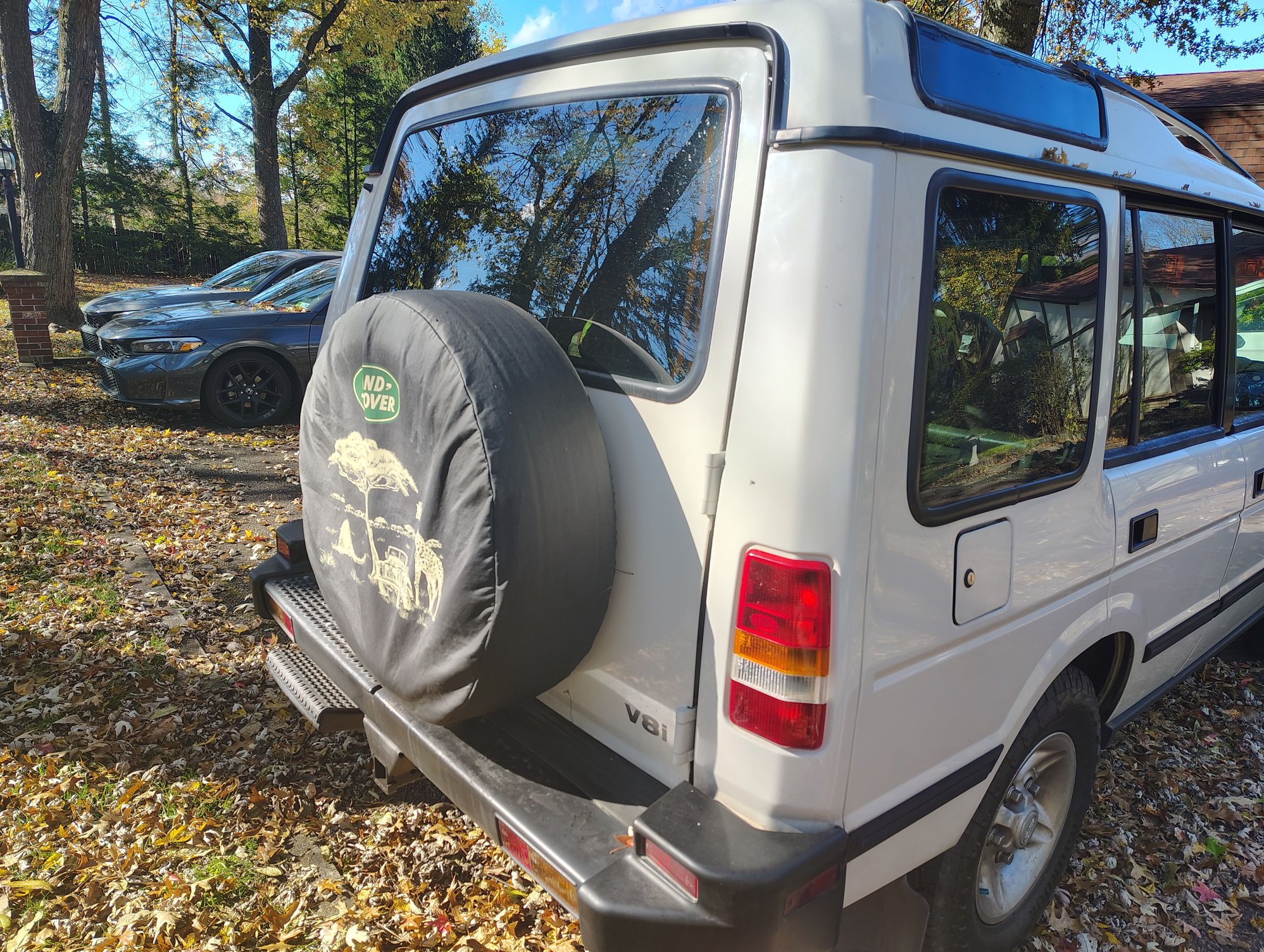 1998 Land Rover Discovery - 1998 discovery 1 no rust well sorted - Used - VIN Saljy1248wa790534 - 182,600 Miles - 8 cyl - 4WD - Automatic - SUV - White - Wellsburg, WV 26070, United States